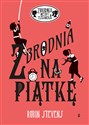 Zbrodnia na piątkę Zbrodnia niezbyt elegancka 9 - Robin Stevens