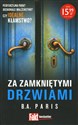 Za zamkniętymi drzwiami 